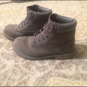 Gray Timberlands