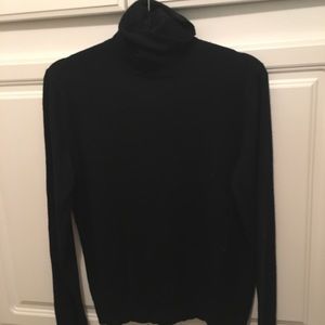 Banana Republic wool turtleneck