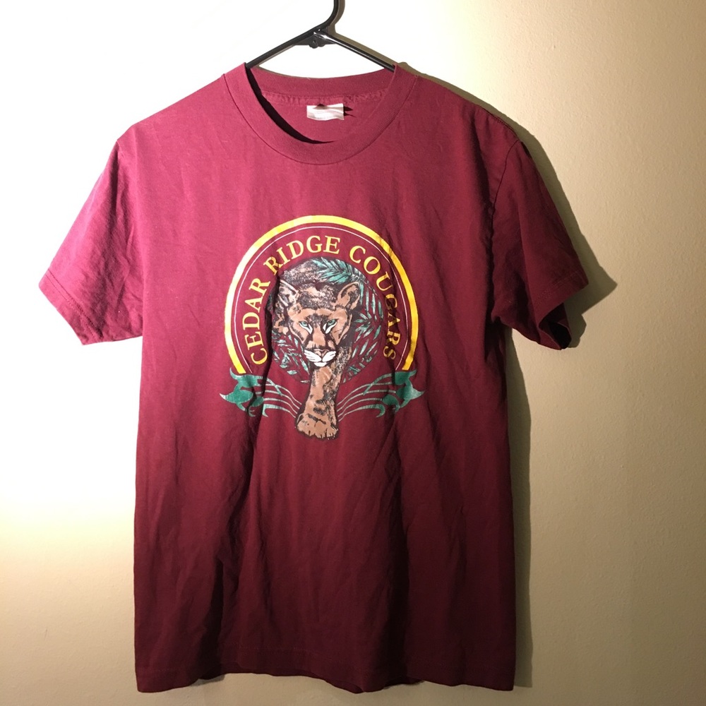 Cedar ridge short sleeve. Vintage