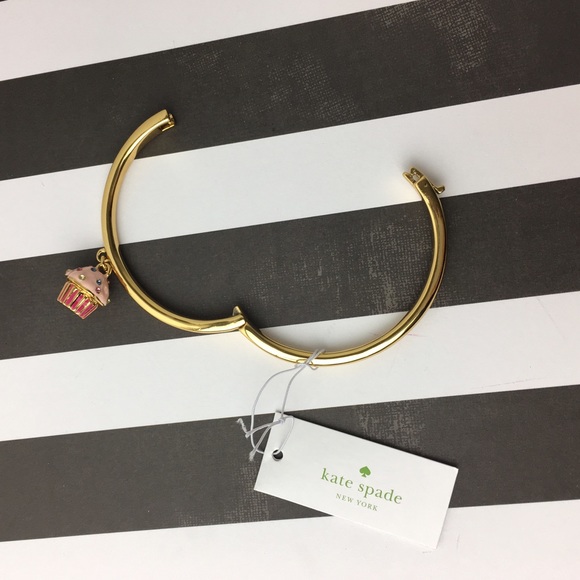 Kate Spade Pink Cupcake Hinge Bangle Bracelet NEW - Picture 4 of 8