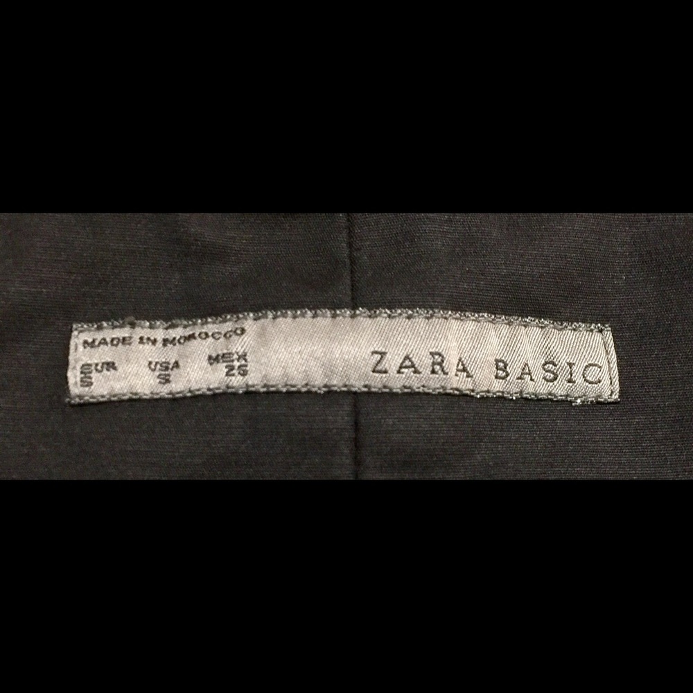 🎉 Sold 🎉 Zara Basic Button Skirt, Small - Picture 2 of 5