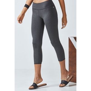 Fabletics Salar Capri pants