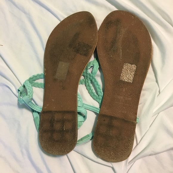 Sandals - Picture 4 of 4