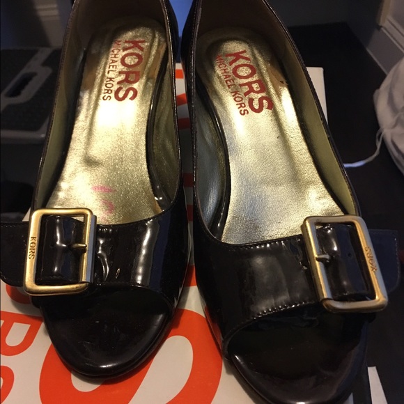 KORS Michael Kors Shoes - Brown patent leather wedge shoe