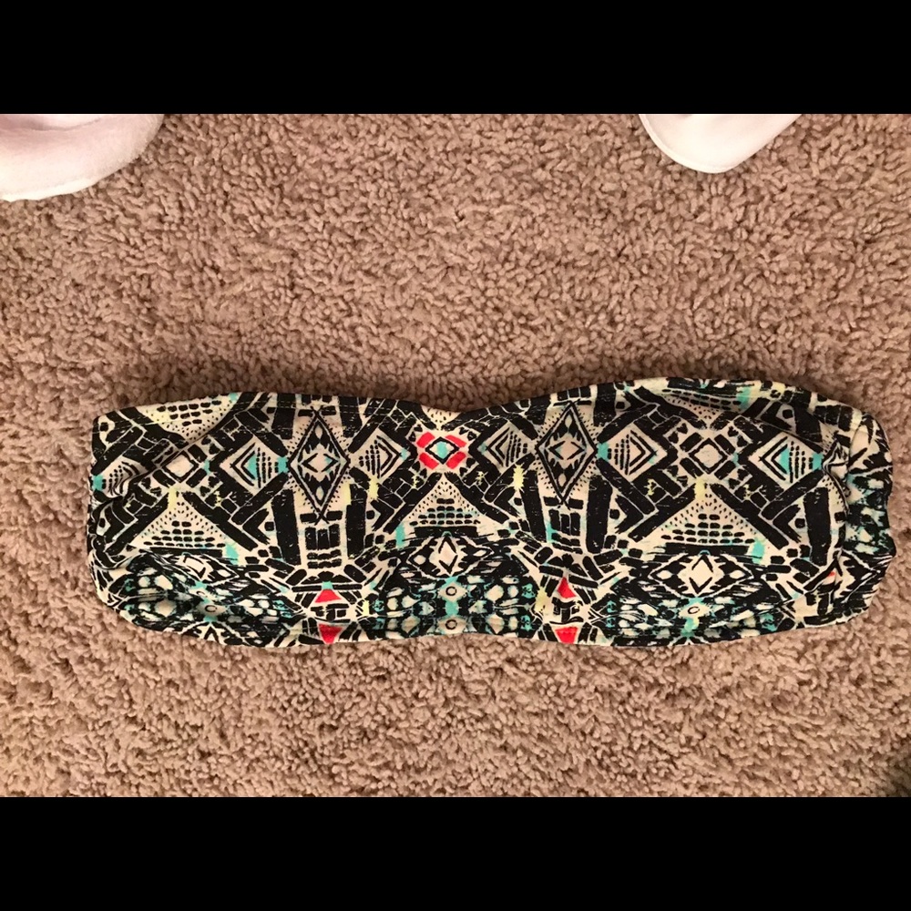 Small forever 21 bikini top