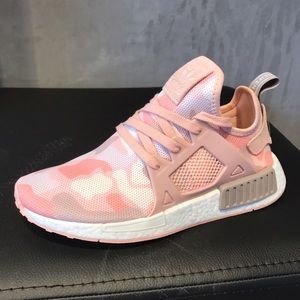Adidas NMD XR1 in Pink Camo