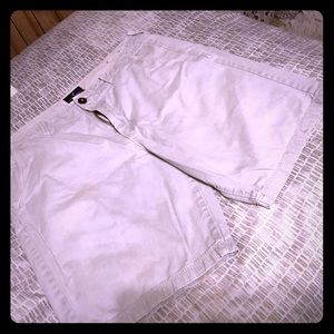 American Eagle Men's Classic Fit Shorts