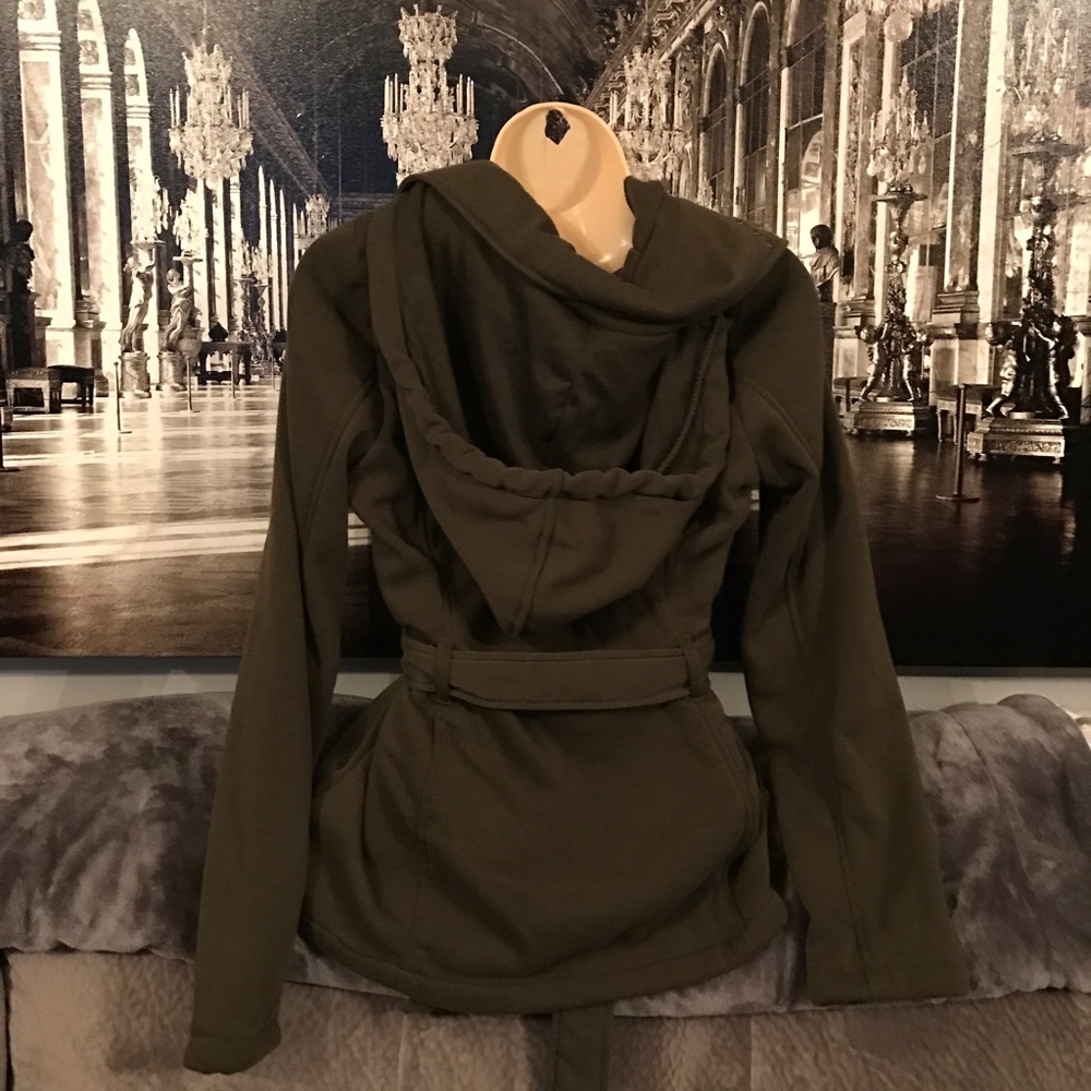 Sharp New Jacket - image 2