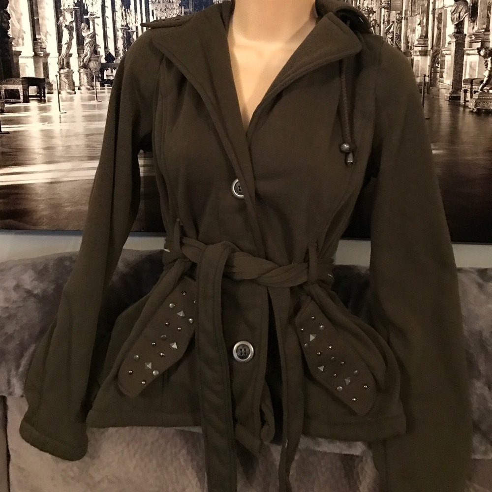 Sharp New Jacket - image 3