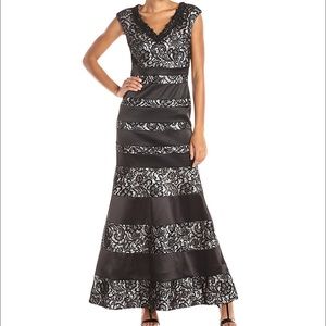 Dress “CYBER MONDAY”