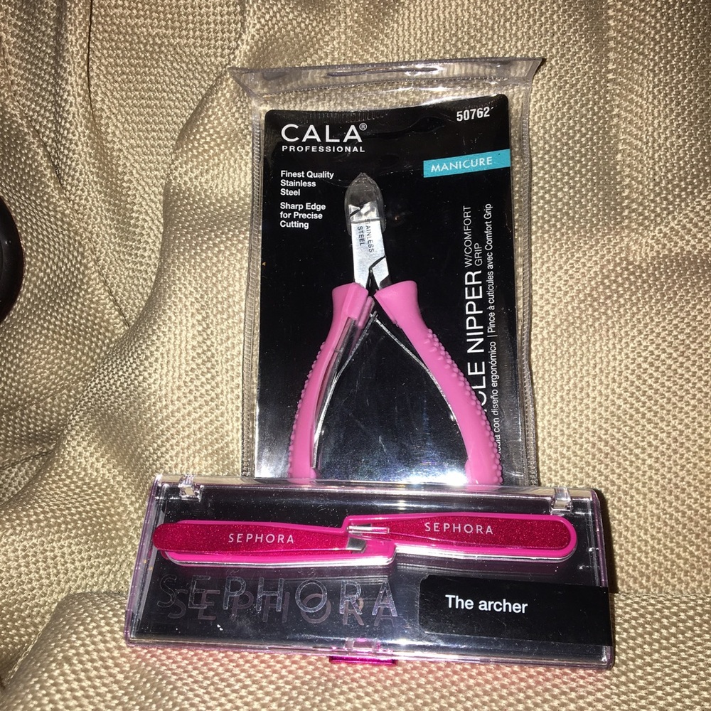 Sephora The Archer Tweezers & Cala Cuticle Nippers