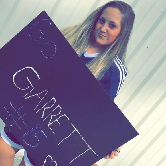 Meet your Posher, Hailey - Picture 1 of 1