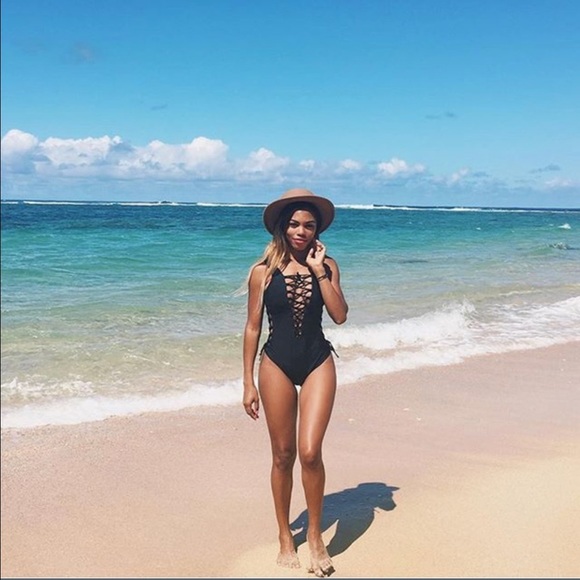 β¨L a c e U p O n e P I e c eβ¨ - Picture 6 of 7