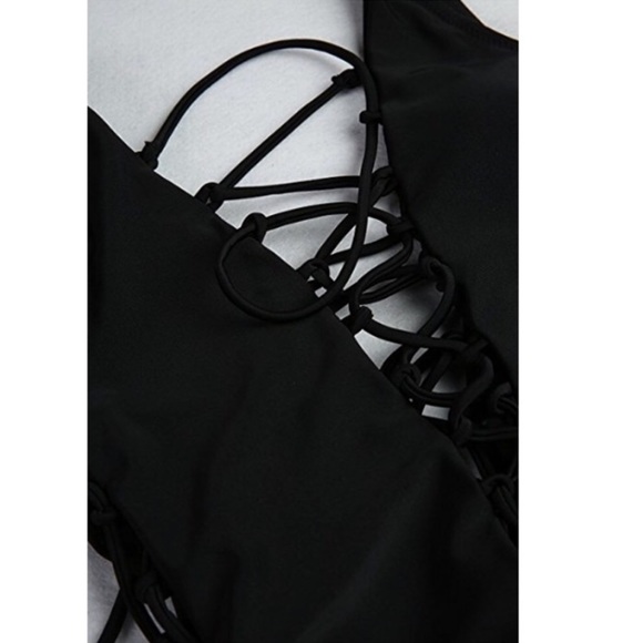 β¨L a c e U p O n e P I e c eβ¨ - Picture 4 of 7