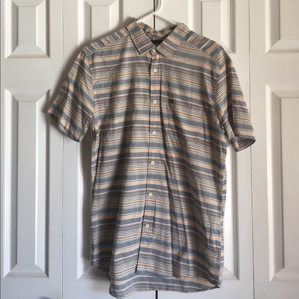 Men's Quiksilver short sleeve aventail button down