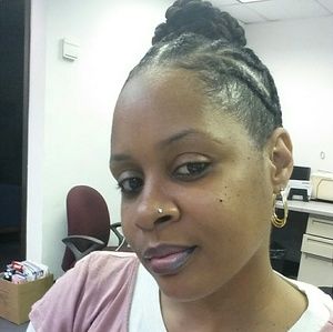 Meet your Posher, Tyheshea