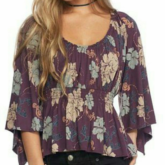 FREE PEOPLE Tops - ✔SALE✔ 🌺 FREE PEOPLE FLORAL TOP 🌺
