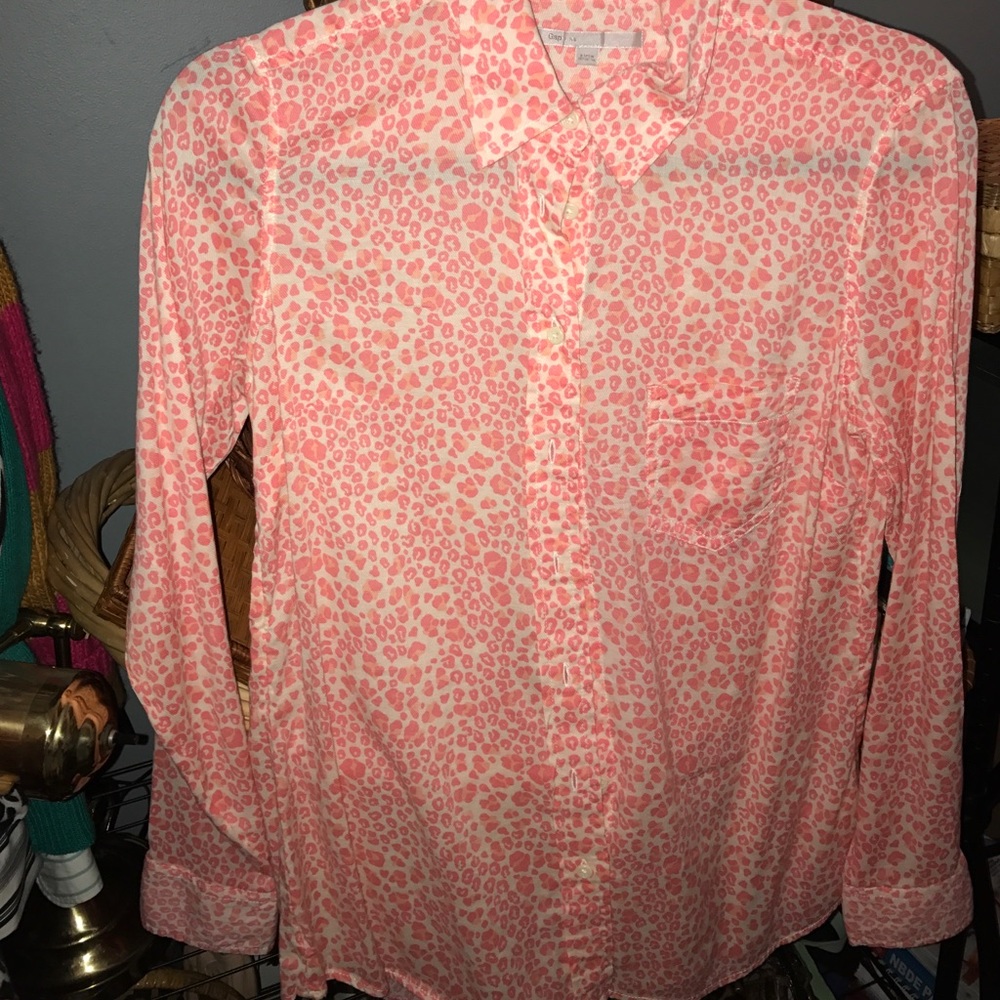 Gap Neon Coral/Pink Leopard Button-Down (XS)