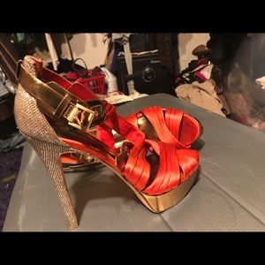 Red/orange Satin & Gold heels. Guess by Marciano