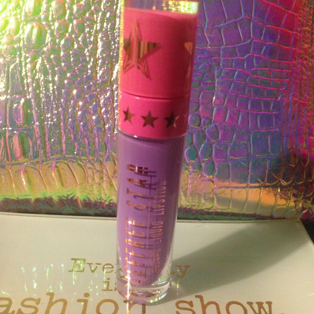 Jeffree Star Blow Pony