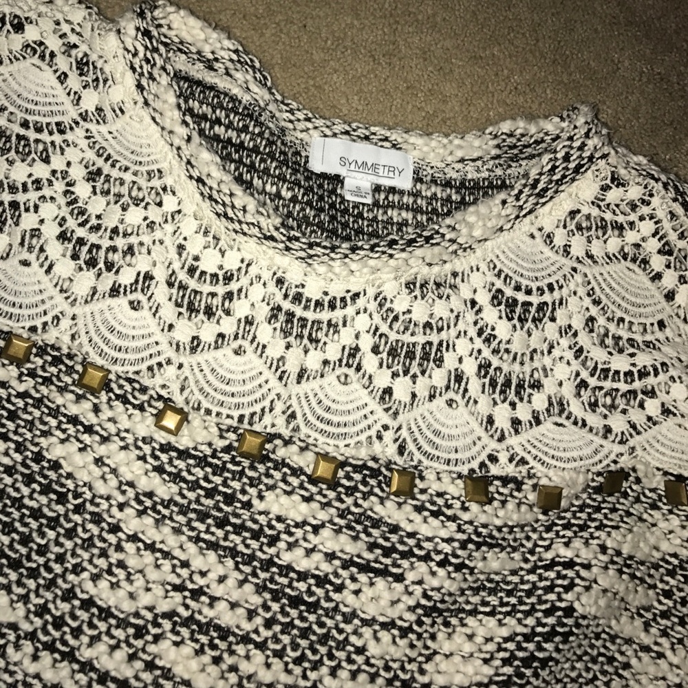 Sweater - Picture 2 of 2