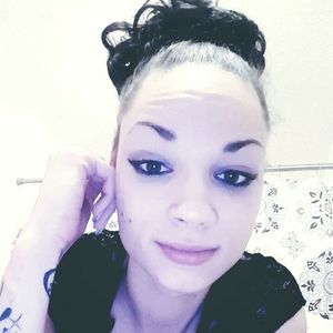 Meet your Posher, Mickhala