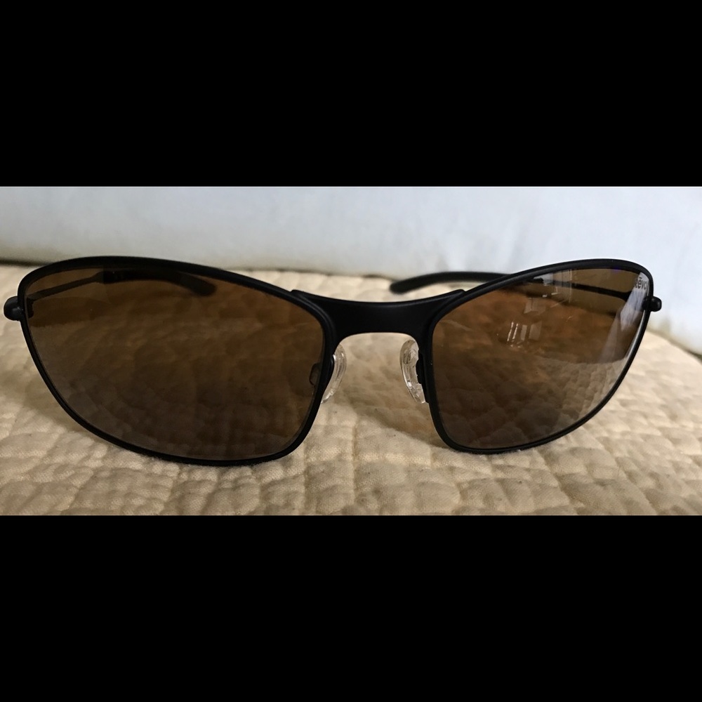 New/Never Worn Revo Sunglasses Black