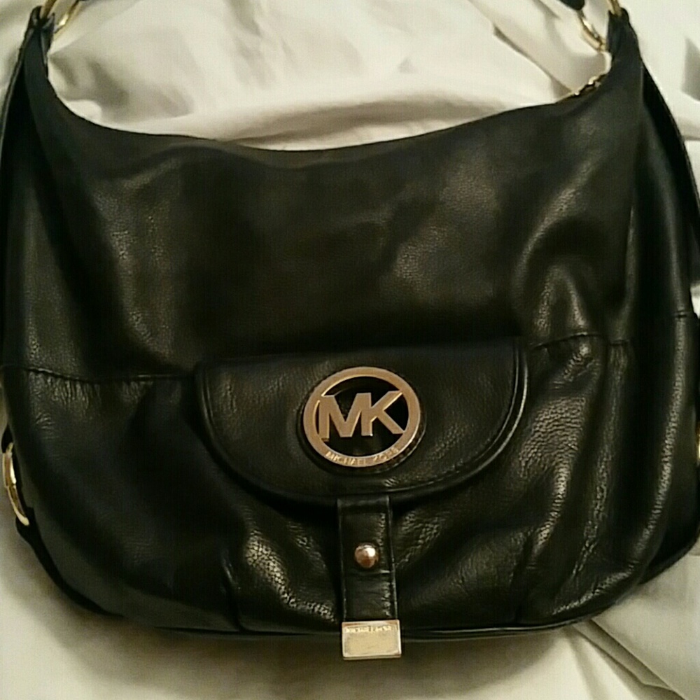 Authentic Michael Kors handbag/purse