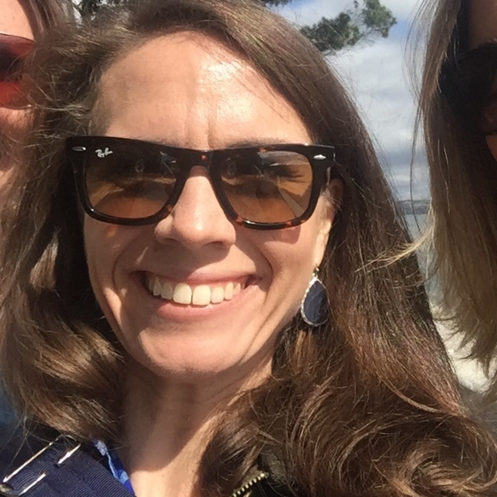 Meet your Posher, Nicole