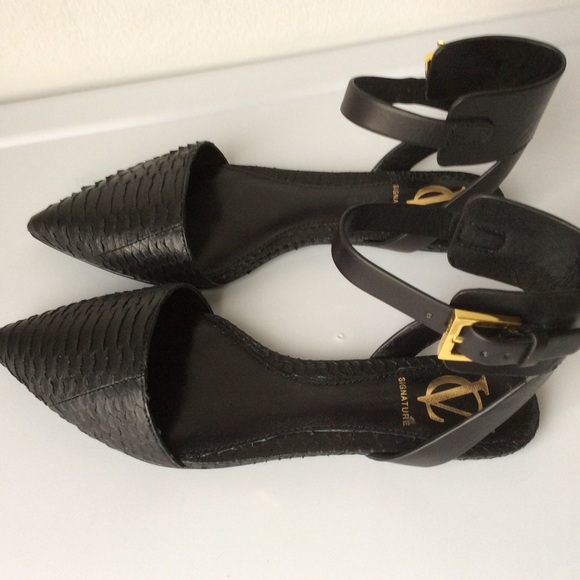 🆕Vince Camuto Signature CADI Point-Toe FLat - Picture 2 of 4