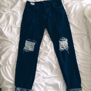 Forever 21 distressed dark denim boyfriend jeans
