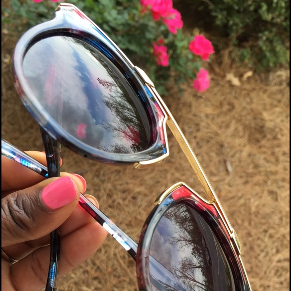 Gorgeous Sunnies UV400 Sunglasses - Picture 4 of 4