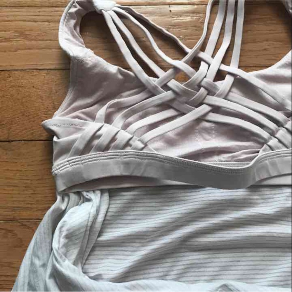 Lululemon size 6 wild tank - Picture 2 of 4