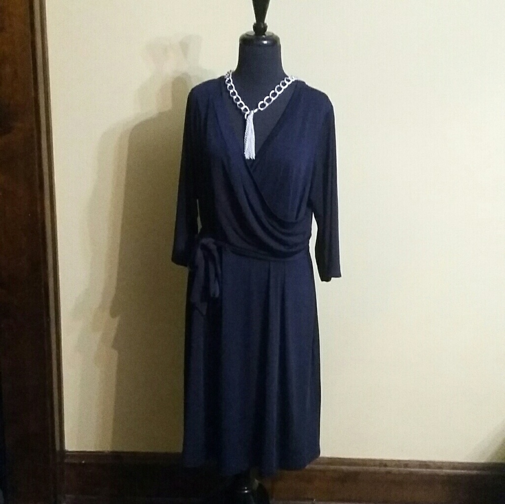 AGB WOMAN DRESS
