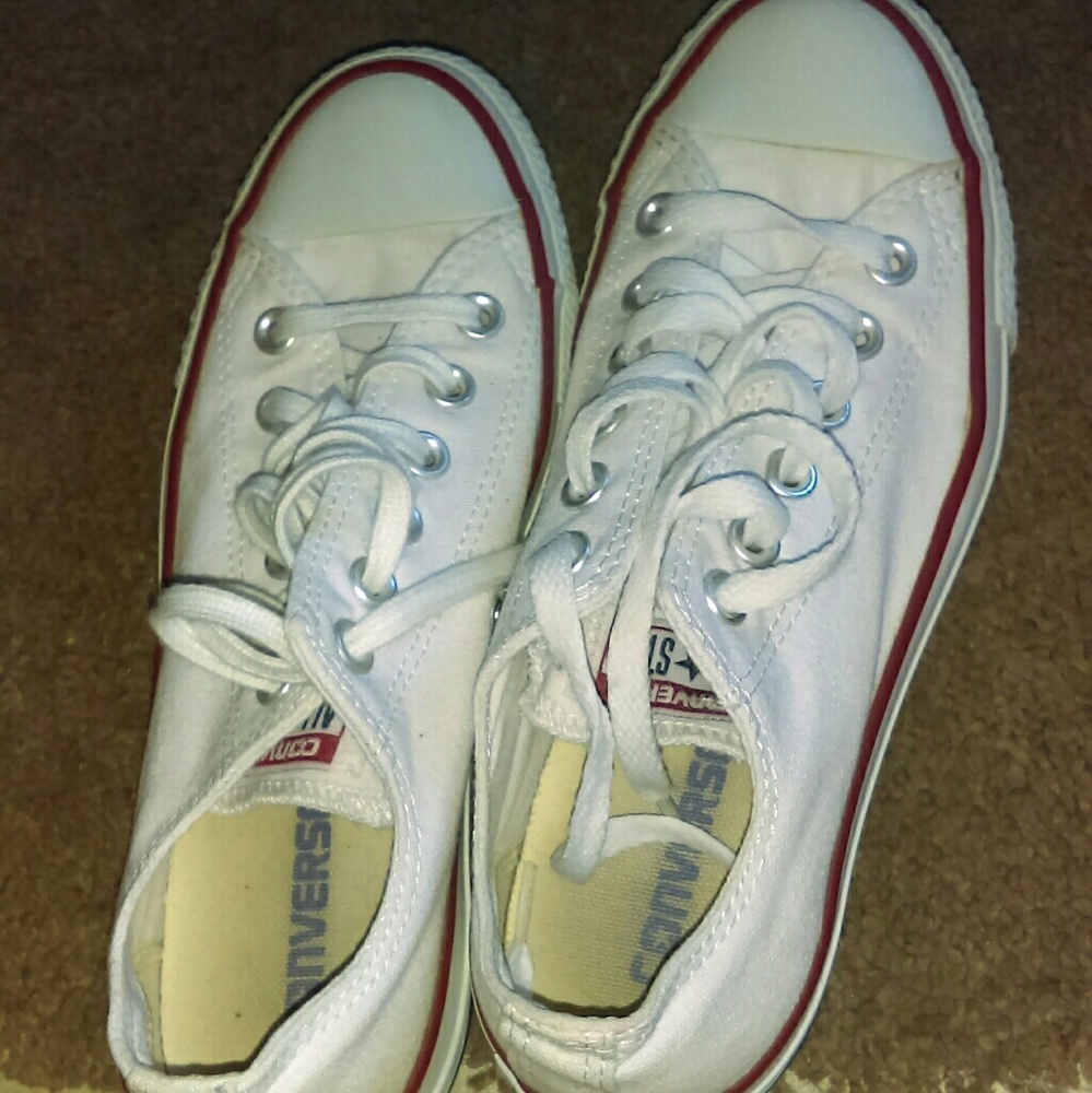 White converse barely worn