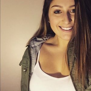 Meet your Posher, Kelsey