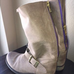 Steve Madden boots