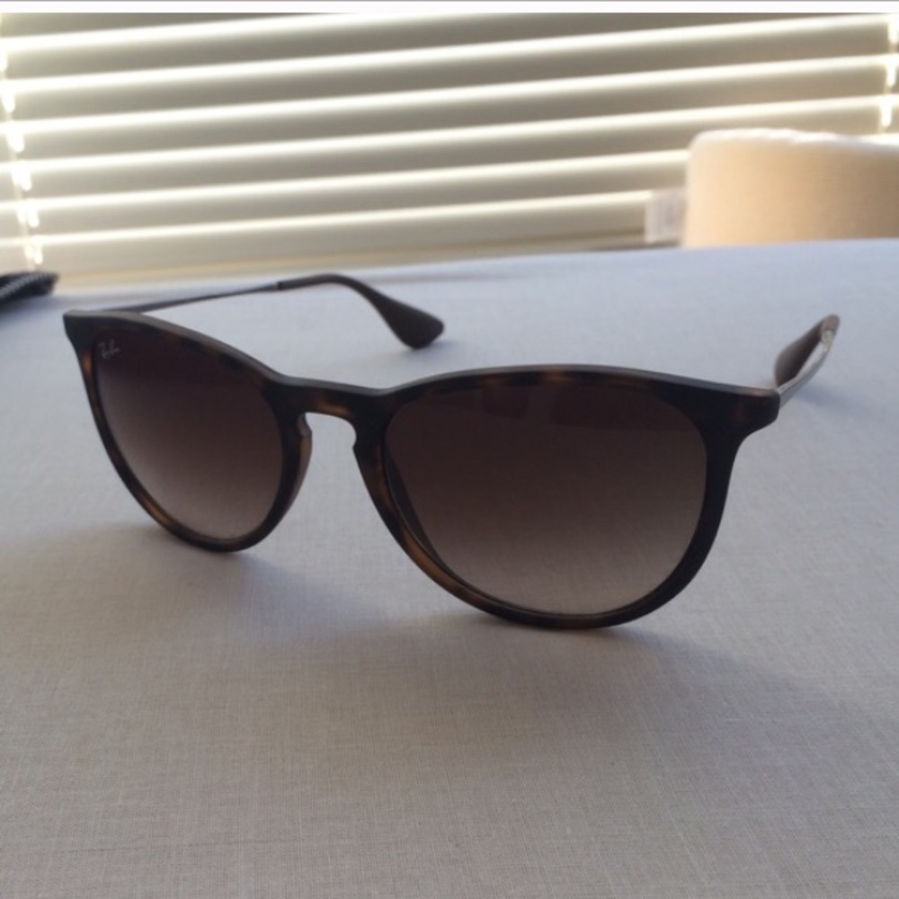 Authentic Ray-ban sunglasses