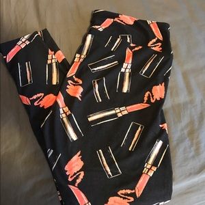 Lularoe TC Lipstick Leggings