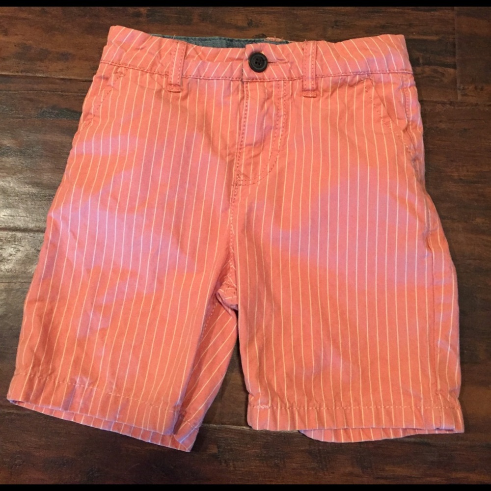 Boys size 2 shorts