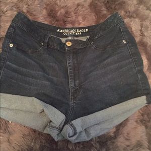 American eagle high waisted shorts!