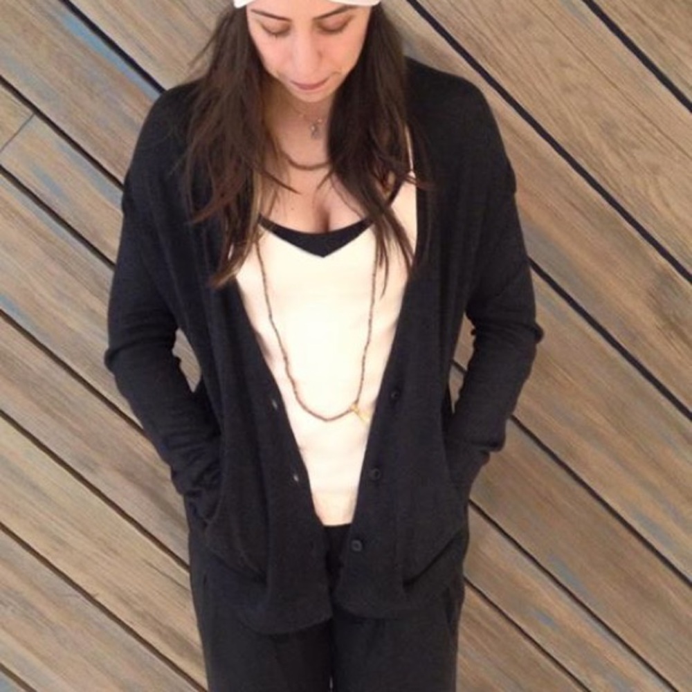 Lululemon Cardi In The Front Cardigan navy 12