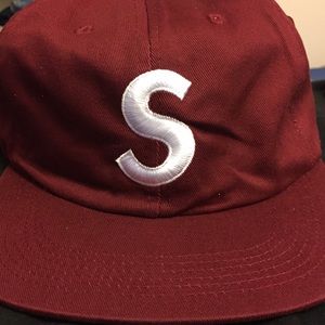 Supreme 6 panel