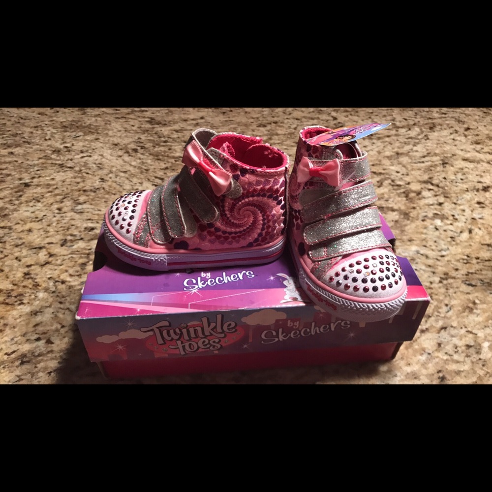Twinkle Toe Skechers- NWT Size 5 Toddler