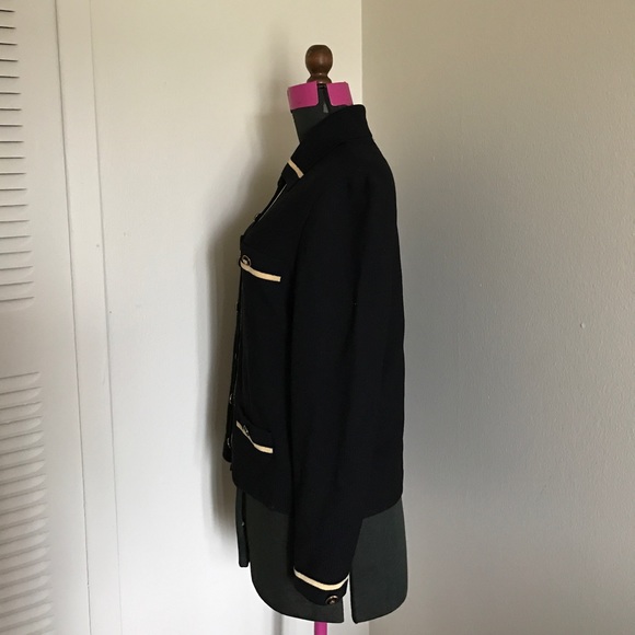 💯 Authentic ST. JOHN blazer - Picture 4 of 5