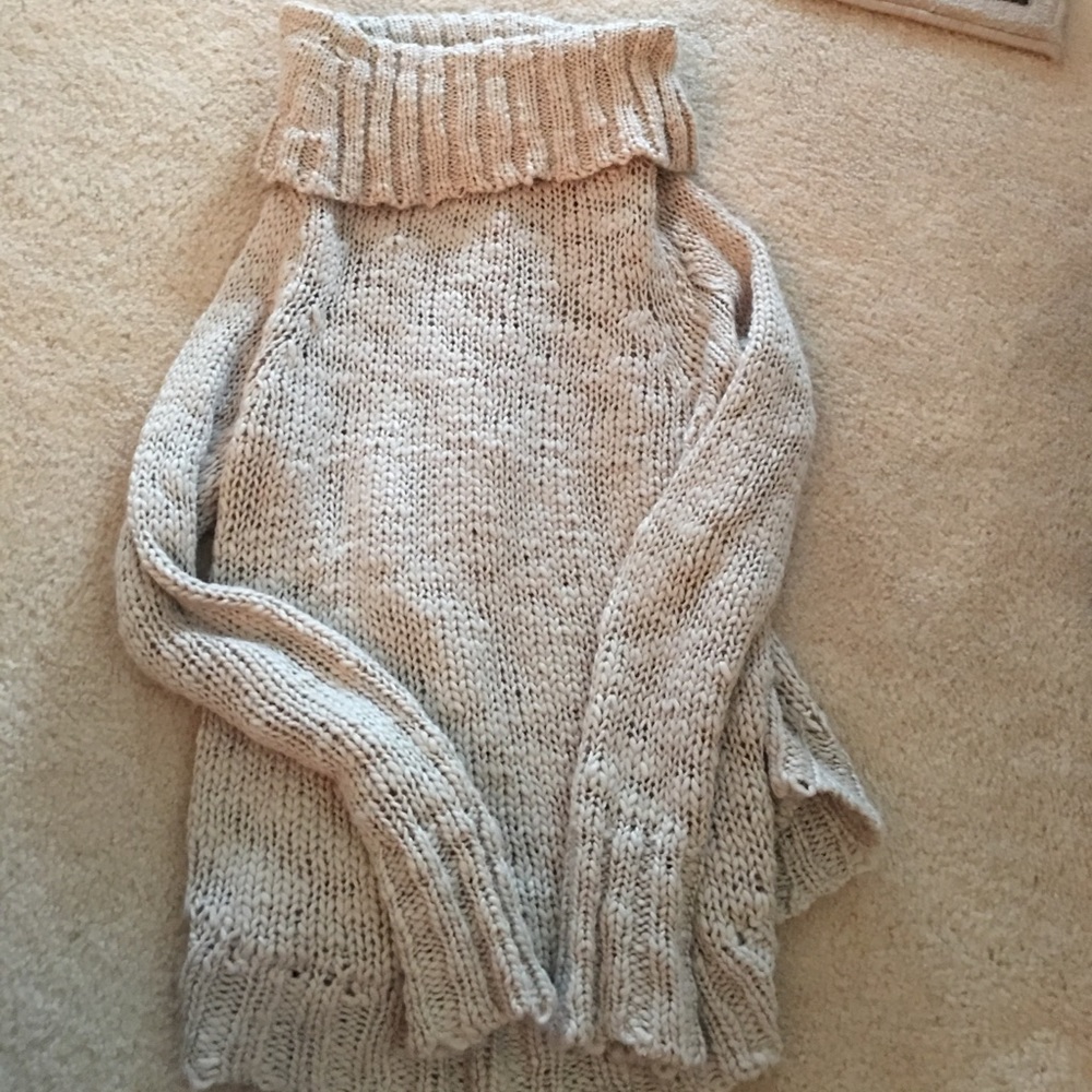 Charlotte Russe size small cowel neck sweater