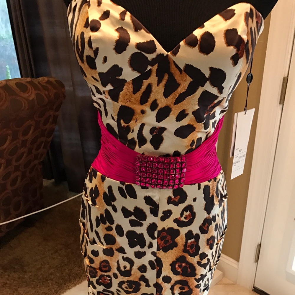 SOLD!!!!!!!!Sherri Hill NWT Size 2
