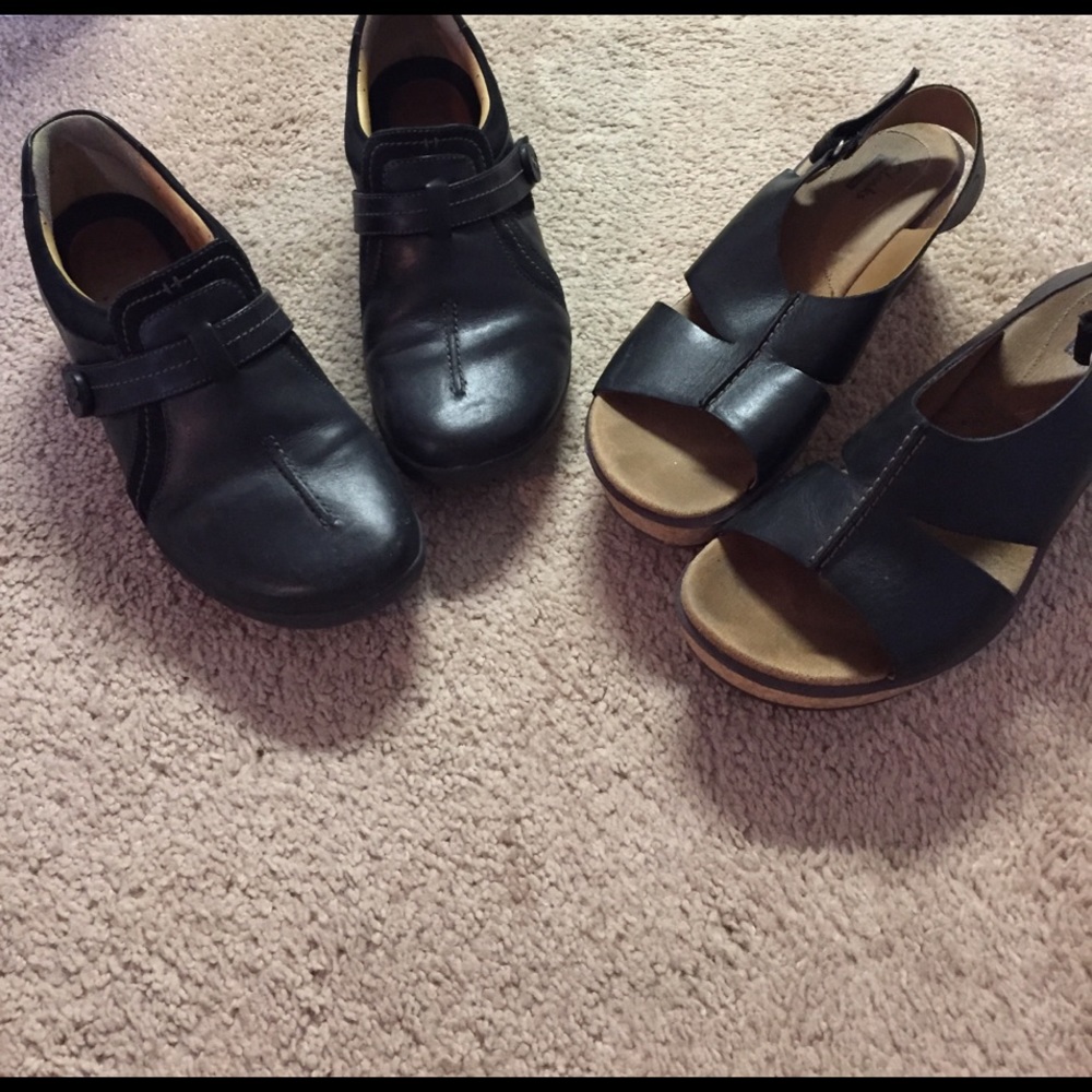 2 pairs of clarks.