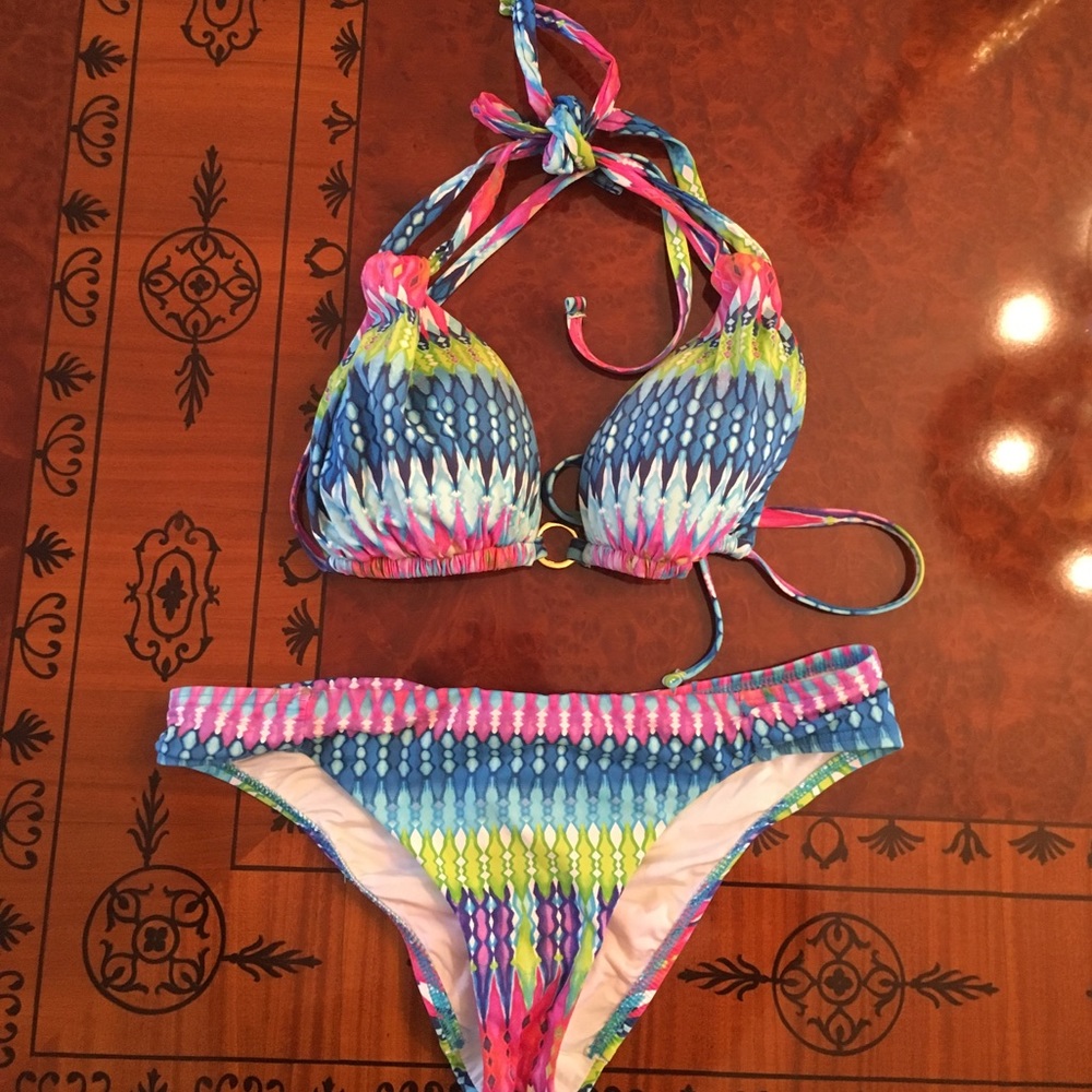 La Blanca printed bikini swim suit size 4