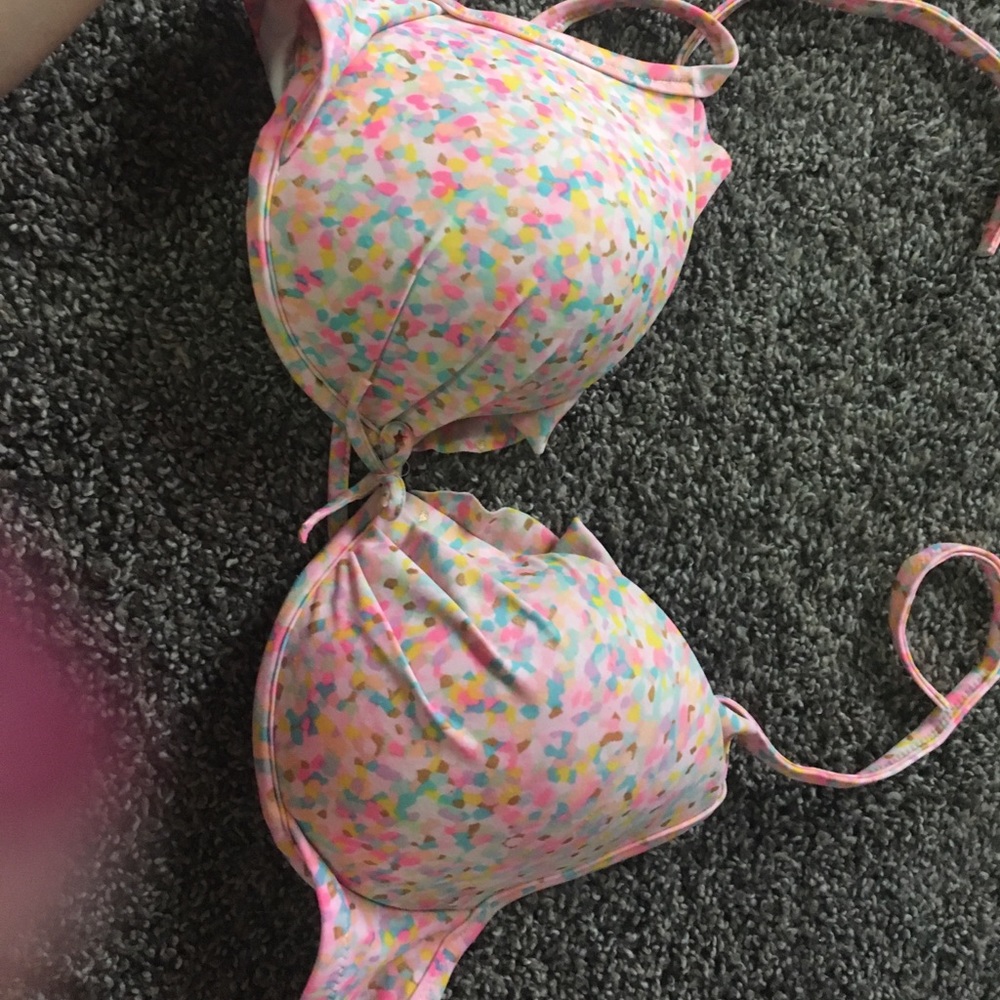 Victoria secret bathing suit top